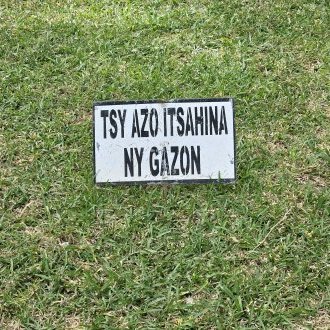 Tsy azo itsahina ny Gazon