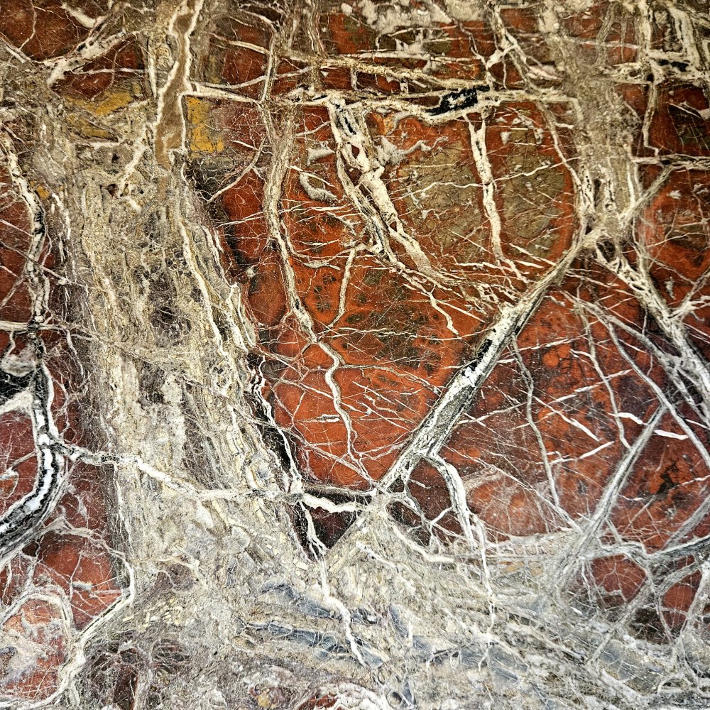 Inscription dans le marbre