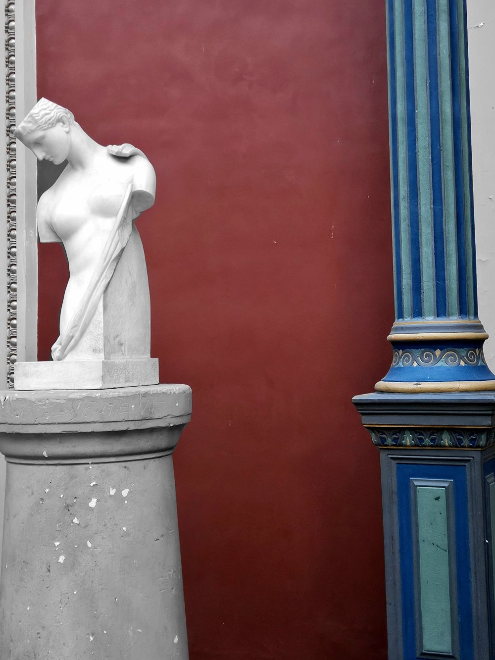 L'homme des petites menées